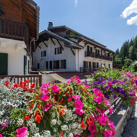 Appartement Grand Roc C103 From Slopes 280m, View, Parking & Wifi - Happy Chamonix